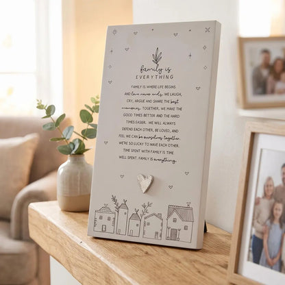 ❤️✨Family Is Everything Plaque Gift – Standing Plaque With Sentimental Quote & Raised Heart