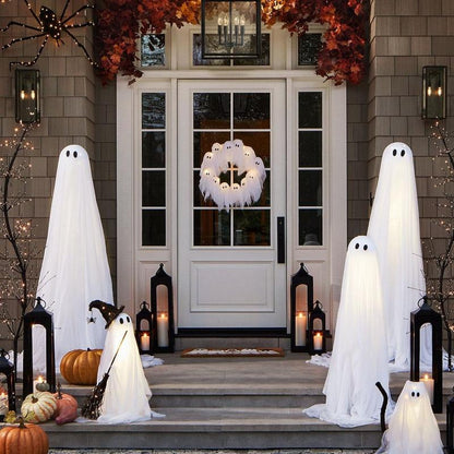 👻15.75" Halloween Lit Ghosts Wreath
